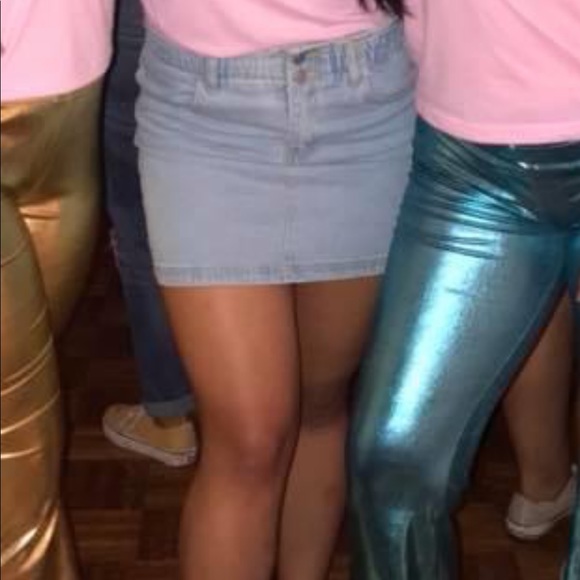 PaperBag Denim mini skirt (LIKE NEW) - Picture 4 of 4